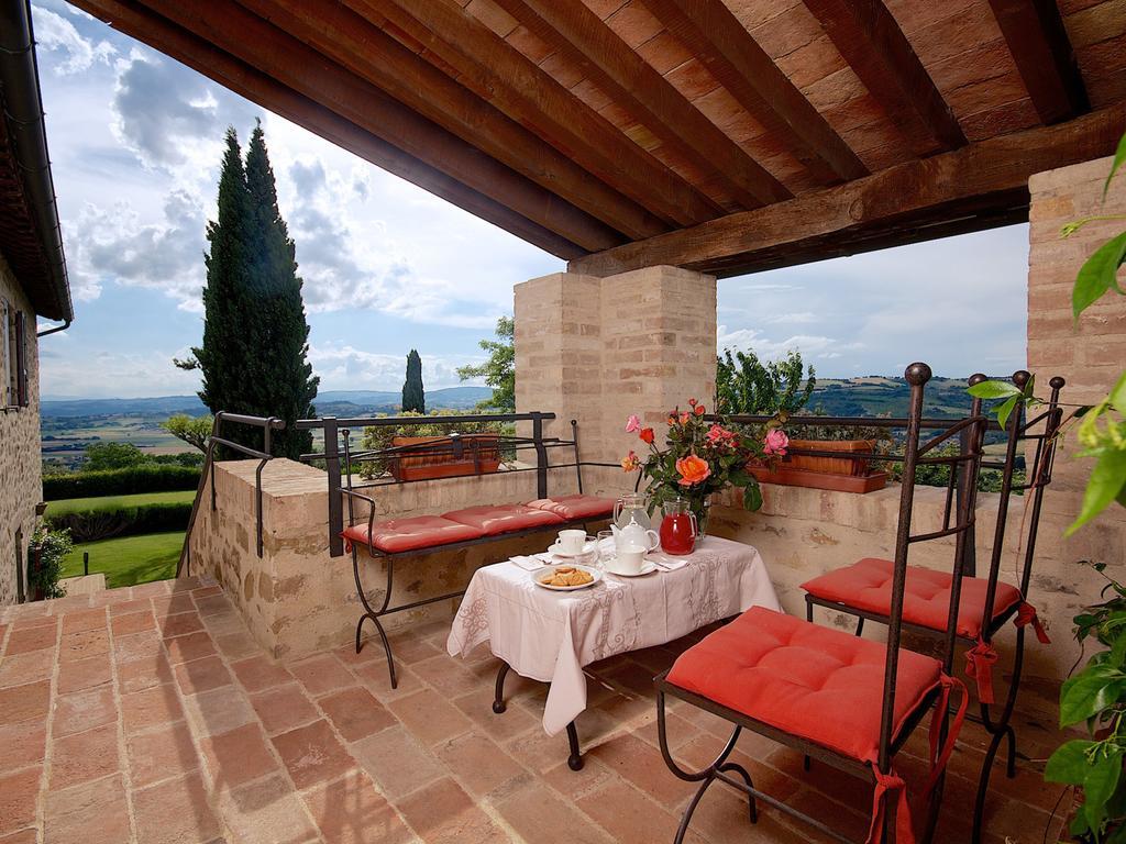 Agriturismo Le Colombe Asís Habitación foto