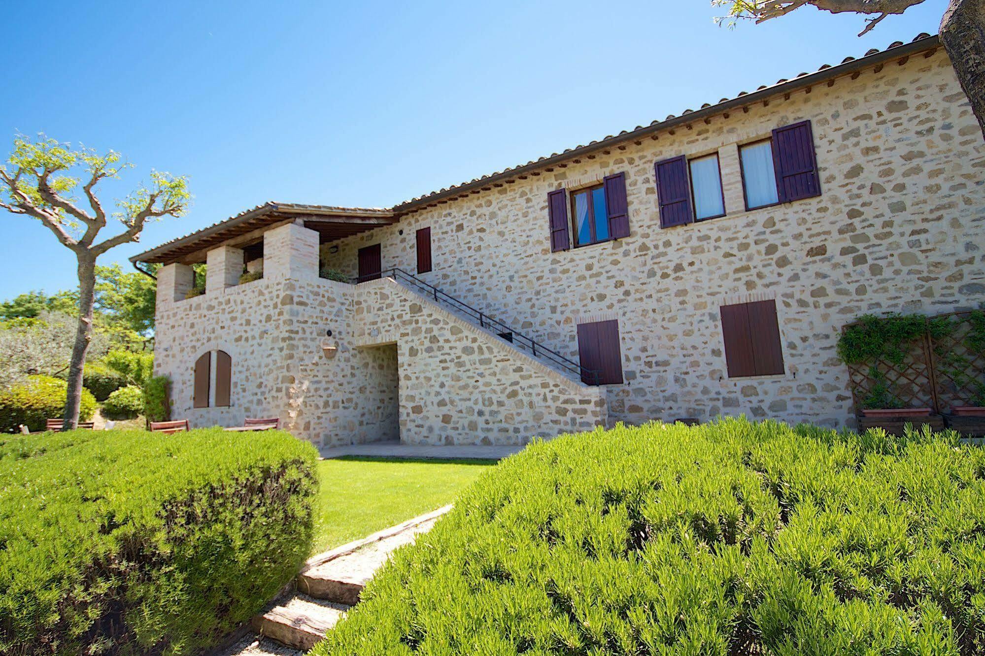 Agriturismo Le Colombe Asís Exterior foto